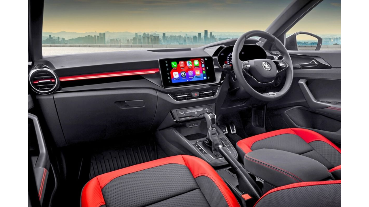 Skoda Slavia 2025 Unveiled: दमदार टर्बो इंजन, लग्जरी इंटीरियर और हाई-टेक फीचर्स के साथ नई स्लाविया हुई पेश